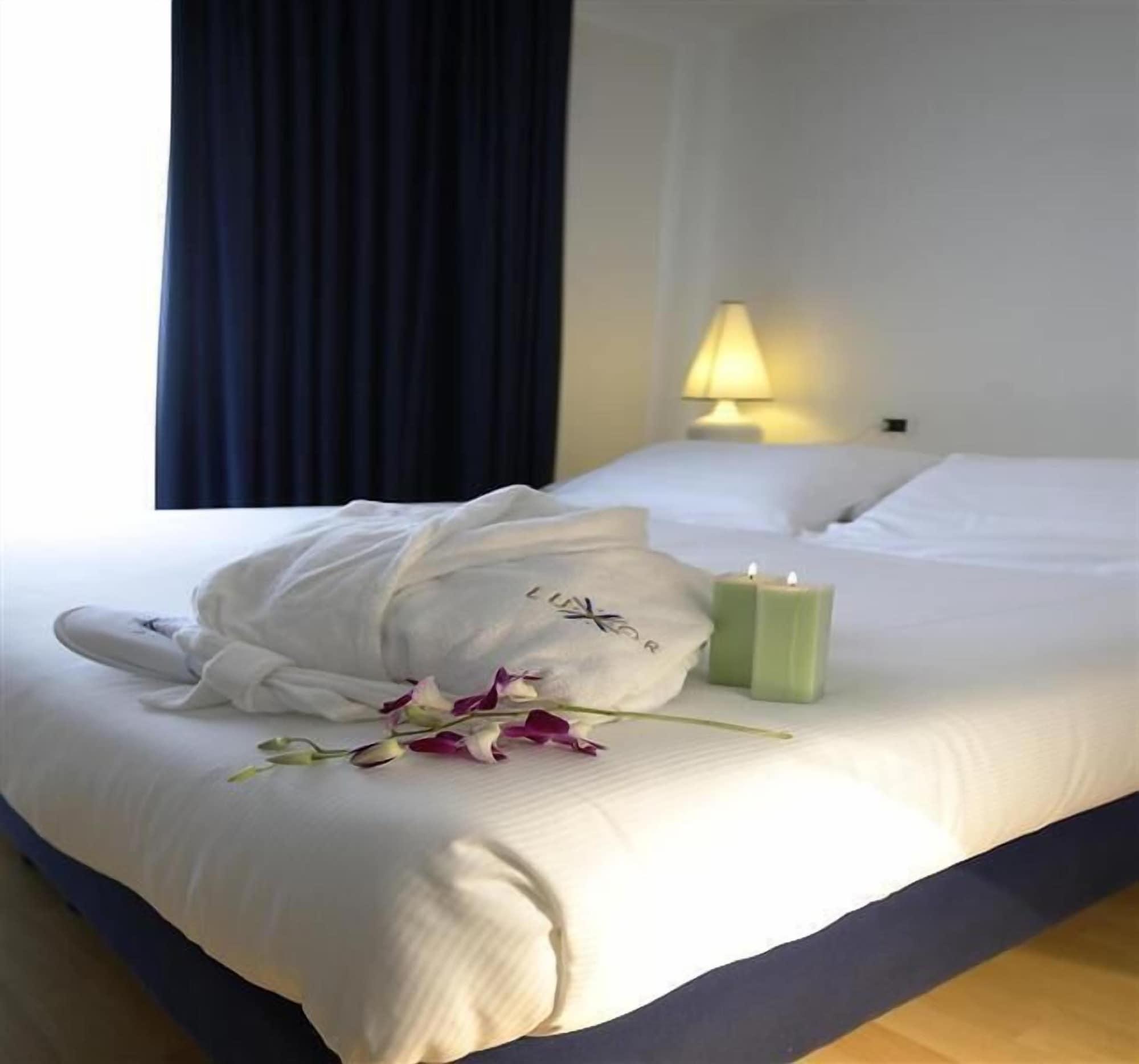 Hotel Luxor ريميني المظهر الخارجي الصورة